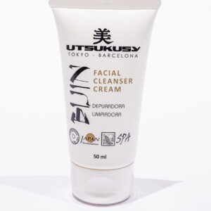 crema limpiadora y depuradora de la piel con efecto vapor de ozono de utsukusy cosmetics